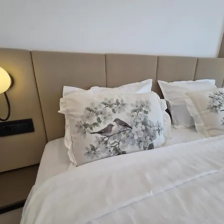 Vienna One Sunset Crib Lägenhet Timişoara